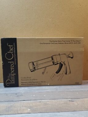 Pampered Chef Retired Cookie Press #6